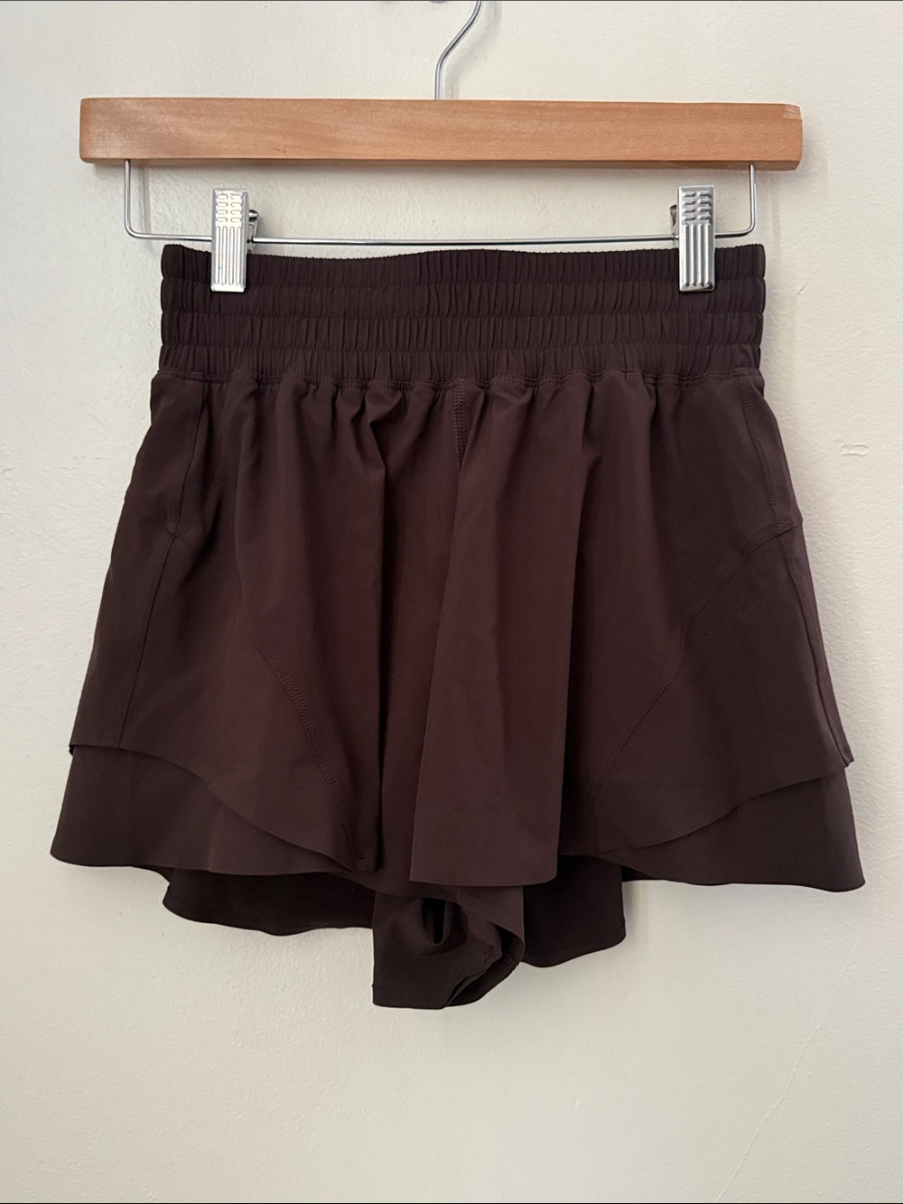 NWOT Lululemon Shake It Out High Rise Running Short 2.5" Womens XXS Brown